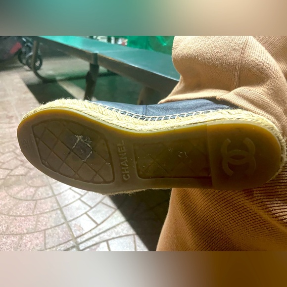 CHANEL CC lambskin espadrilles size US5 IT35 100% authentic - Picture 6 of 6